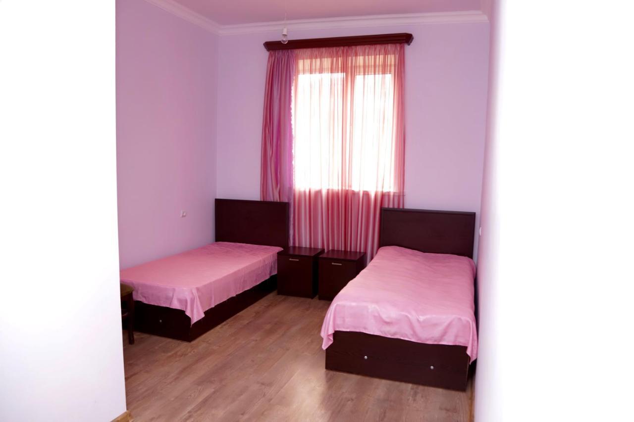 Chʼiva Noravank B&B מראה חיצוני תמונה