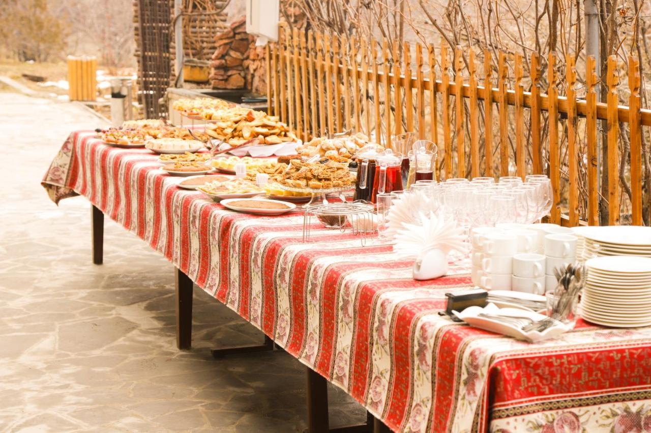 Chʼiva Noravank B&B מראה חיצוני תמונה