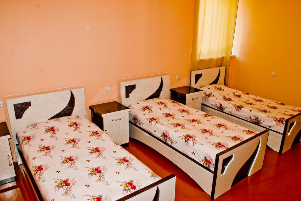 Chʼiva Noravank B&B מראה חיצוני תמונה