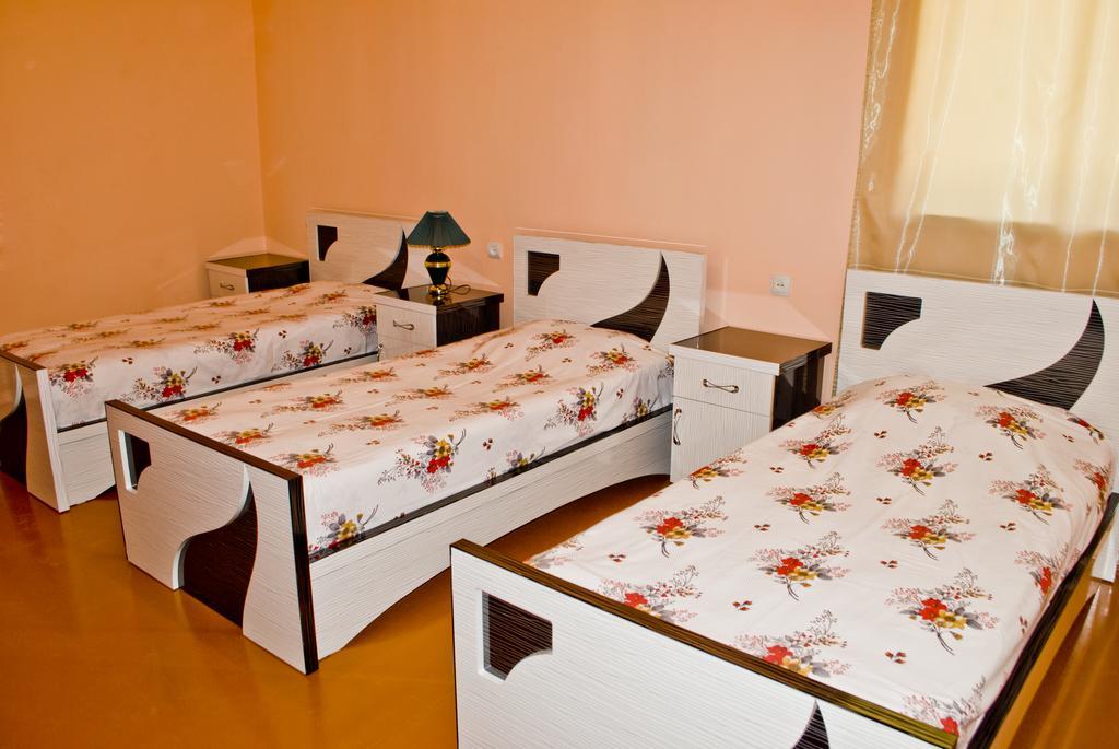 Chʼiva Noravank B&B מראה חיצוני תמונה