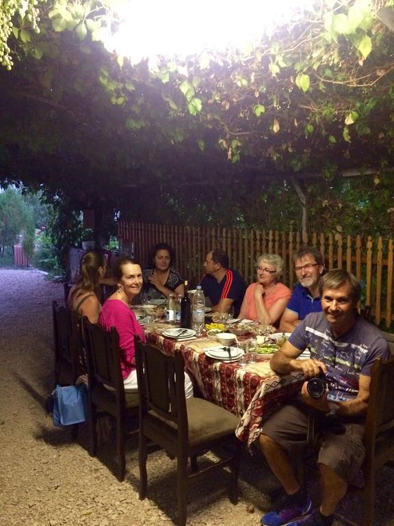 Chʼiva Noravank B&B מראה חיצוני תמונה